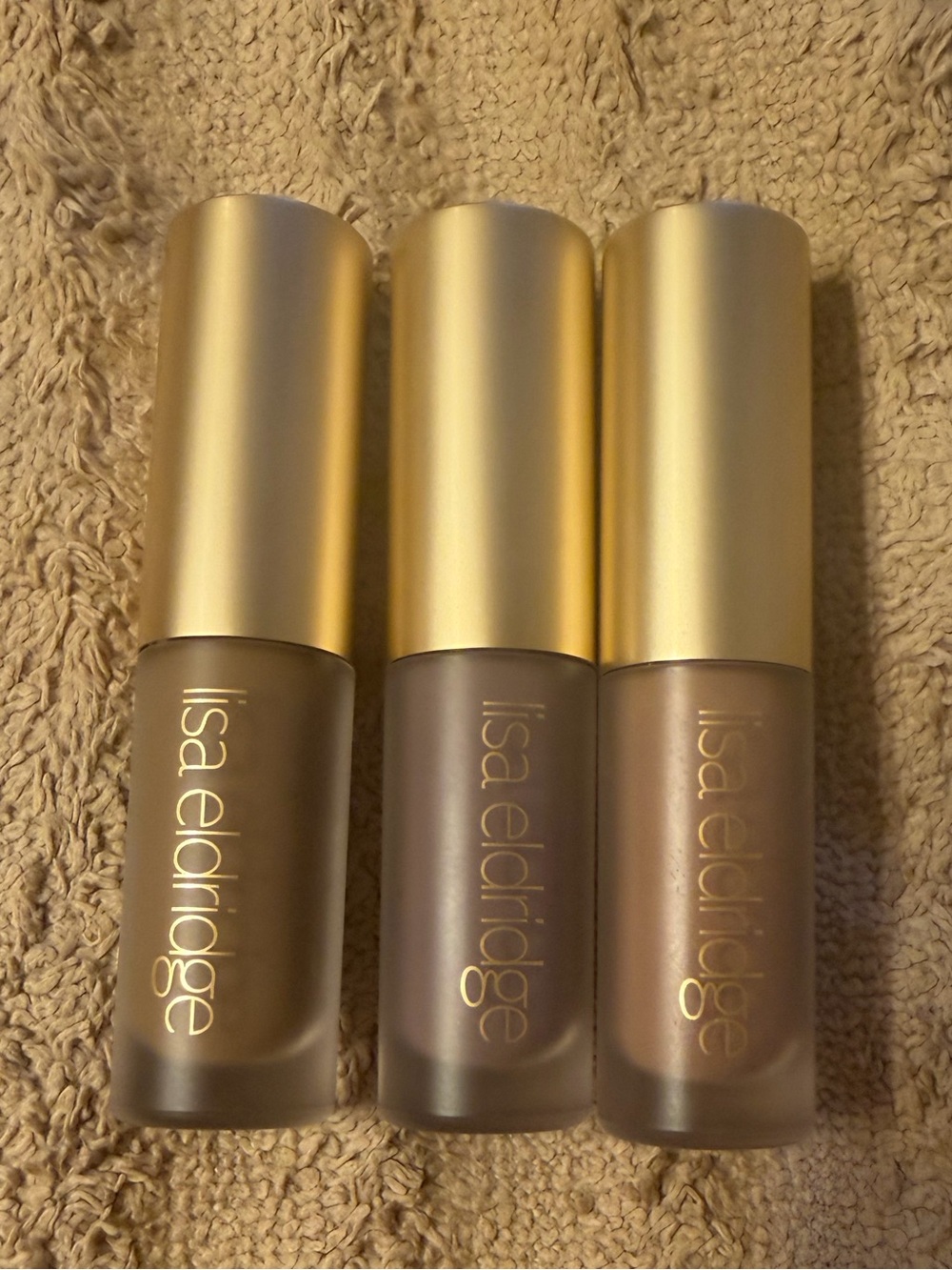 Lisa Eldridge Liquid Silk Eyeshadow Mimi Silvia Maude